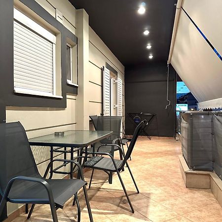 Ecco Apartments I 纳弗帕克托斯 外观 照片