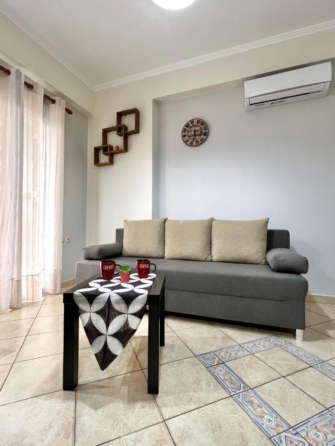 Ecco Apartments I 纳弗帕克托斯 外观 照片